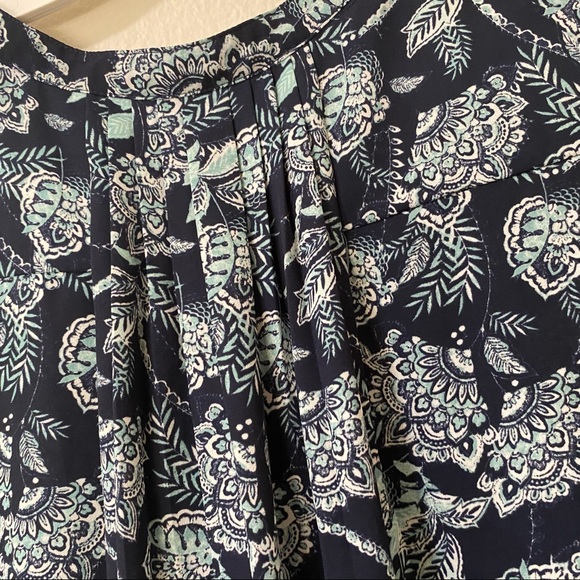 Charter Club Short Sleeve Blouse Medium Size Color Blue & White - Picture 5 of 5